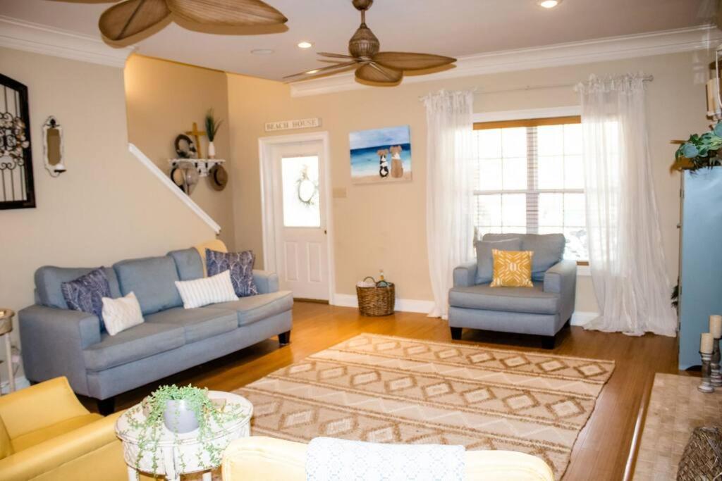 Pet Friendly Tranquil Cottage With Fire-Pit And Seasonal Hot Tub Sept-March Minutes To Beaches Dauphin Island Ngoại thất bức ảnh